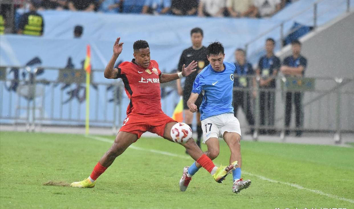 关于上海海港发布备战花絮；冲刺阶段门线救险；NBA总决赛任务艰巨；球队文化再被提及的信息