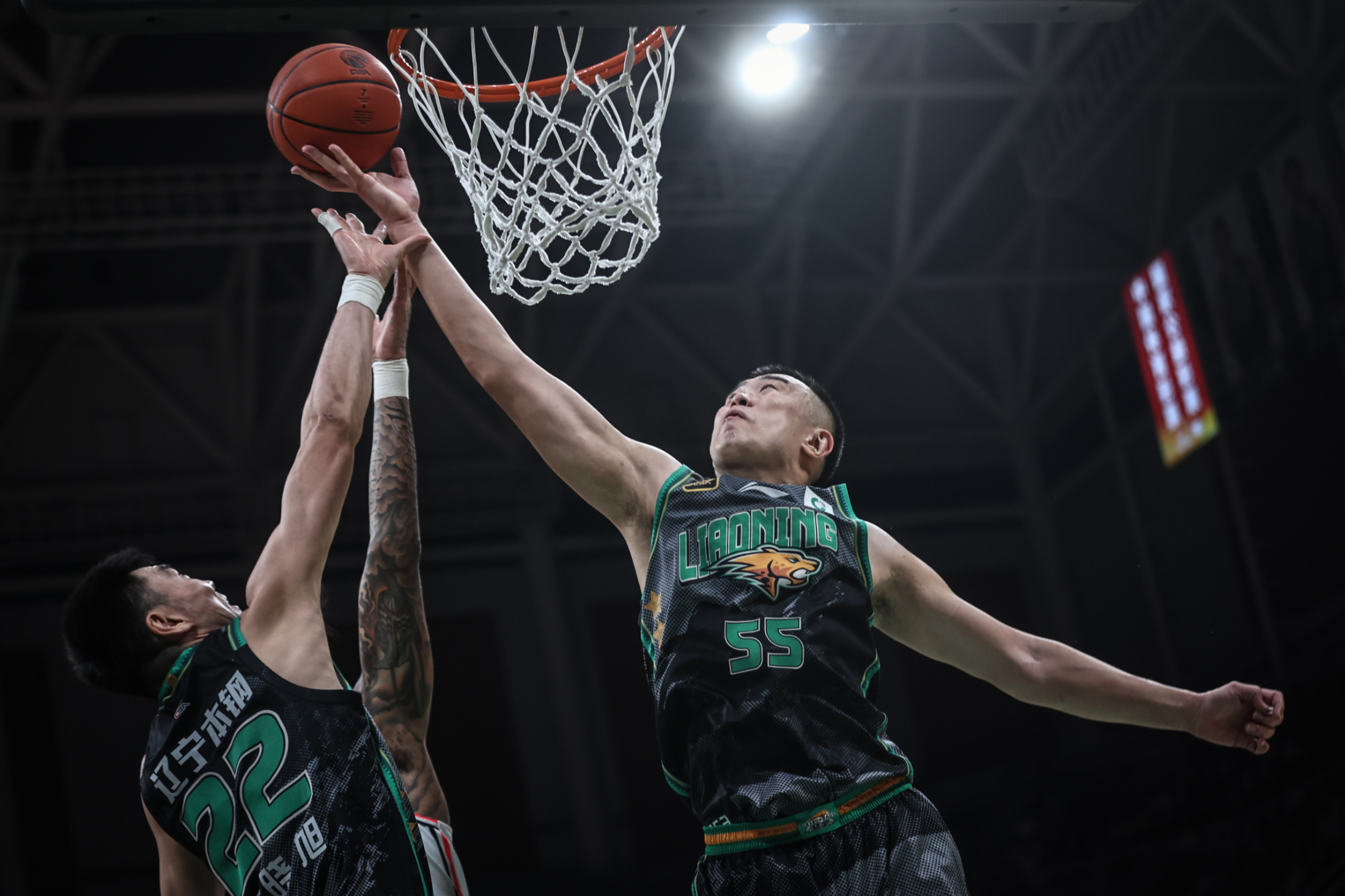 乐竞体育官网包含上海久事赛后绝杀压哨，志在NBA总决赛名次提升，压力陡增，资深球员宣示担当的词条